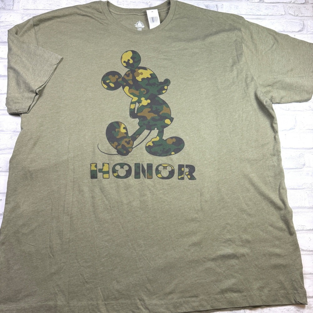 Disney T-Shirt Mens 2XL Olive Green Camo Mickey Mouse Honor Graphic NWT